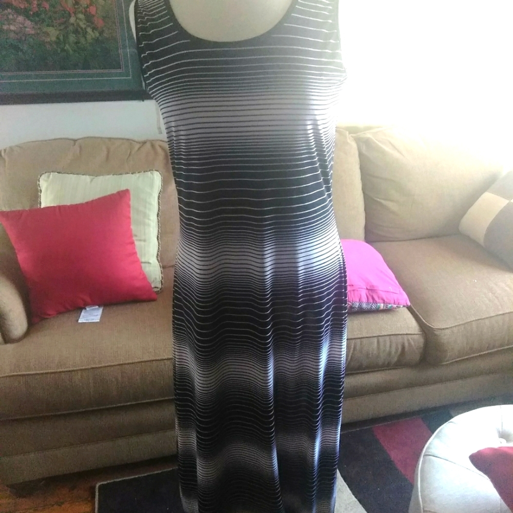 Black and white striped Maxi dress L